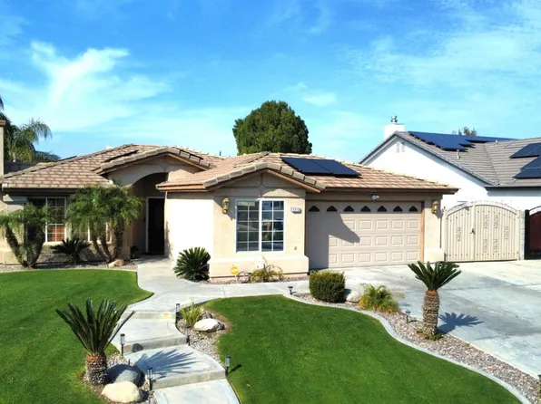 10110 Iroquois Ln, Bakersfield, CA 93312