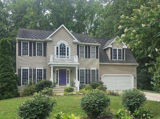 106 Valley View Rd, Fredericksburg, VA 22407