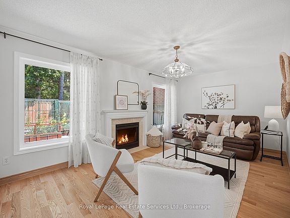 3rd image of 2259 Empire Cres
