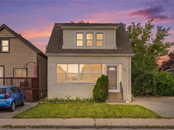 146 E 23rd St, Hamilton, ON L8V 2X1
