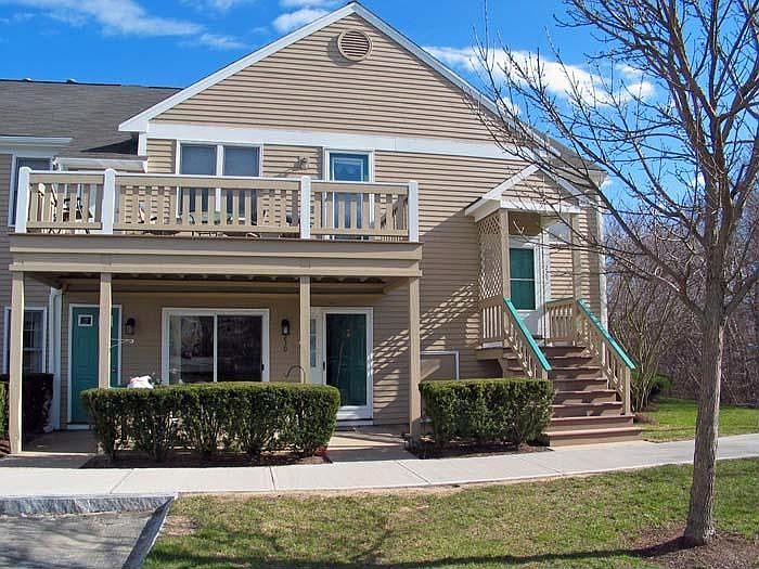 1st image of 229 Allerton Commons Ln