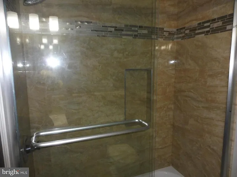 1030C Margate Ct — Photo 21