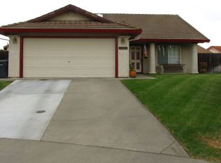 6901 Cal Valley Way, Sacramento, CA 95822