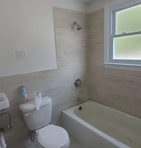 13-15 Lehigh Ave #3 — Photo 5