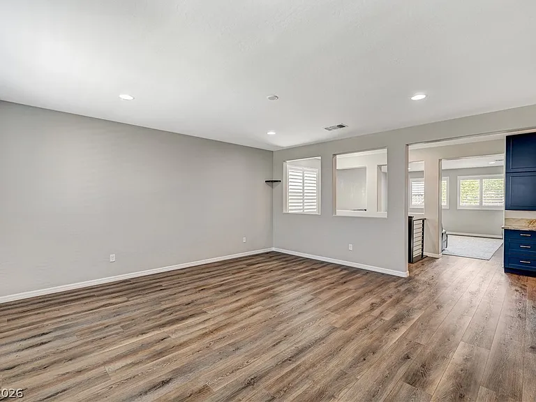 3741 Glasstop Dr — Photo 38