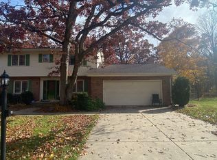 1316 W Woodside Dr, Dunlap, IL 61525