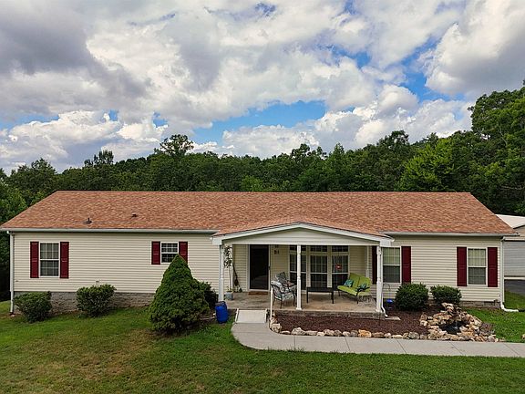 3rd image of 2545 Peppers Fry Rd NW