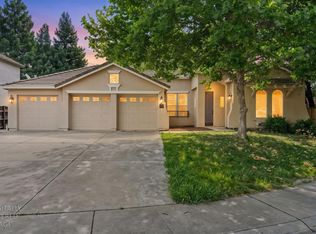 5816 Oak Place Ct, Fair Oaks, CA 95628