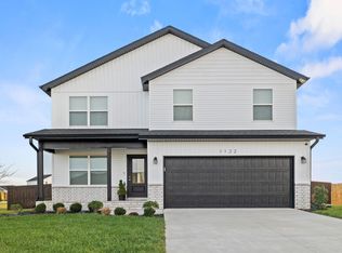 1122 E Plum Creek Road, Nixa, MO 65714