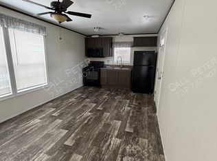 8 2nd St, Avenel, NJ 07001