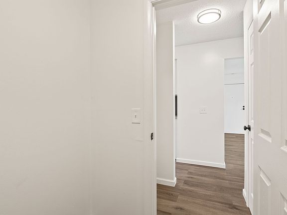 2nd image of 1031 Emerson St #1064-D