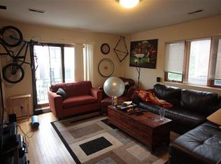 1633 W Le Moyne St APT 2, Chicago, IL 60622