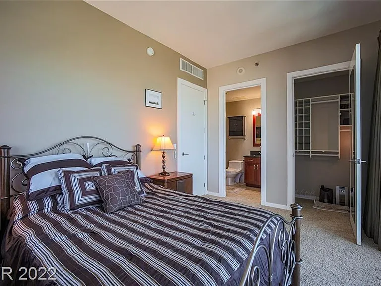 4575 Dean Martin Dr #1112 — Photo 25
