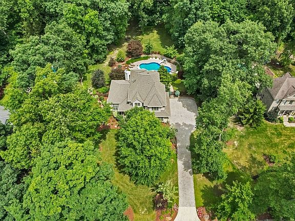 2nd image of 1236 Oak Hill Dr