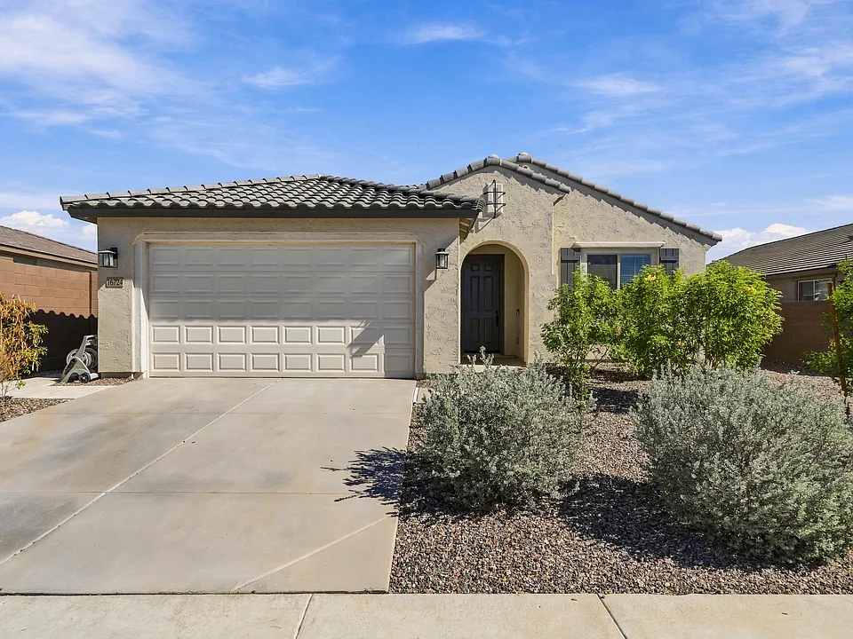 16724 W Whispering Wind Dr