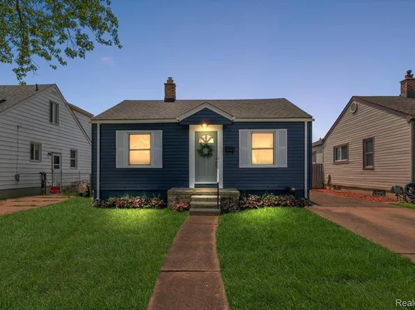527 Lincoln Ave, Lincoln Park, MI 48146