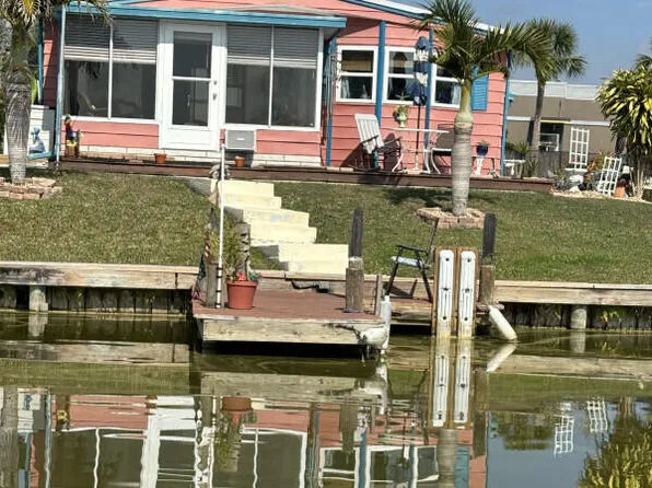 105 Rosewood Dr, Cocoa, FL 32926