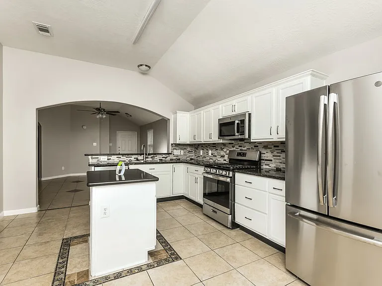 3426 Owl Crossing Ln — Photo 7