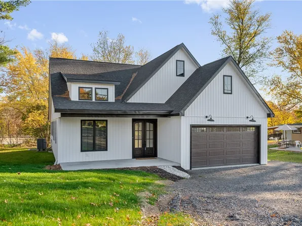 161 Concord Circle Rd N, Beaver Falls, PA 15010