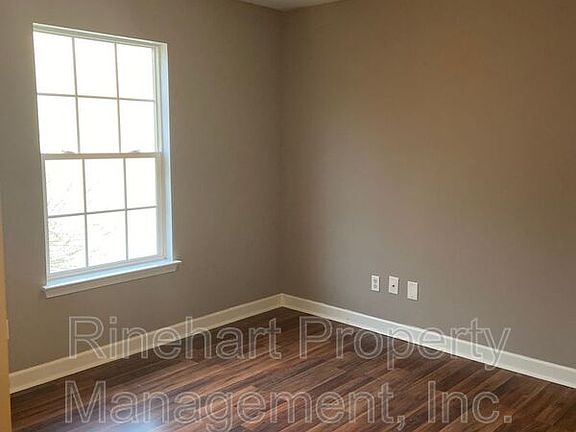 5th image of 1694 Baylor Dr