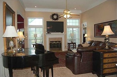 4th image of 3244 Waterfront Dr