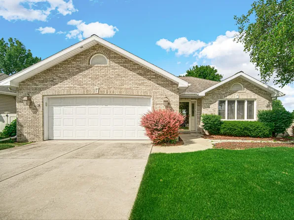 738 Diane Ct, Hobart, IN 46342
