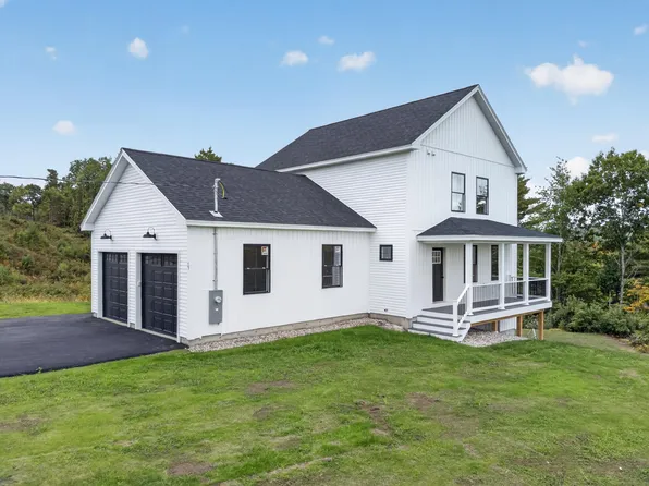 17 Home Field Drive, Limerick, ME 04048