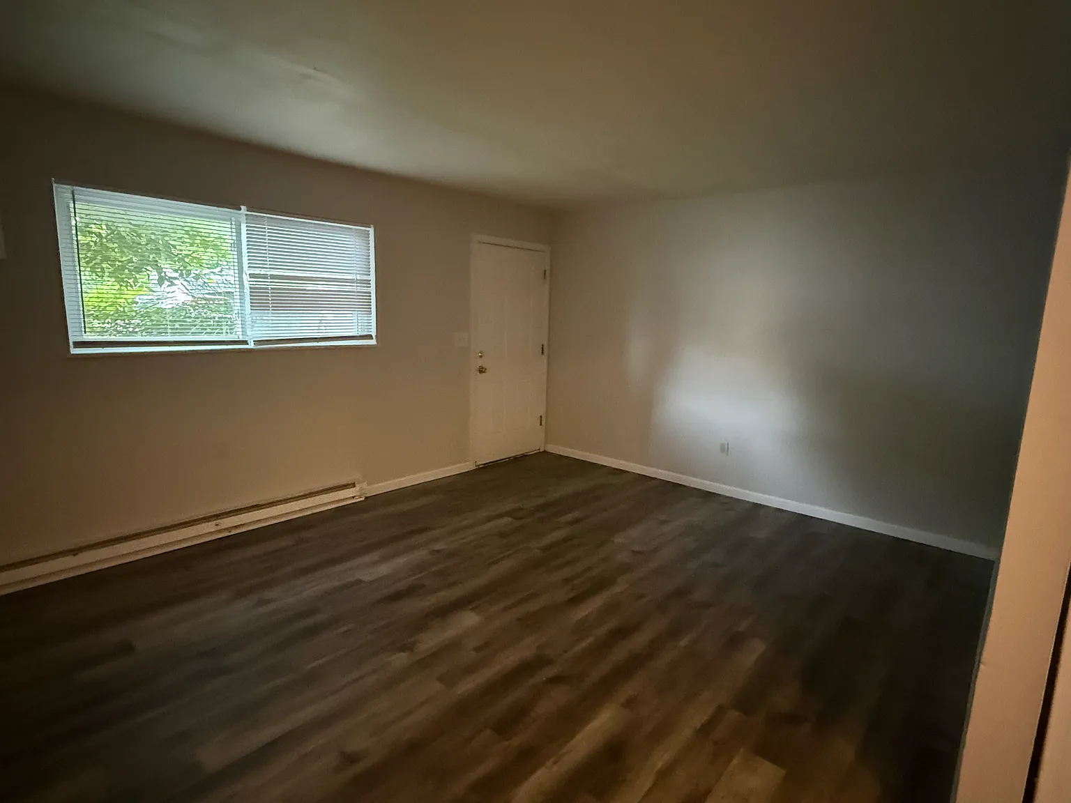1 bed, 650 sqft, $750 — Photo 3