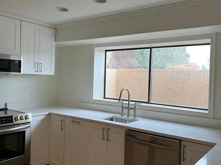1054 Wesley Powell Dr #2 — Photo 18