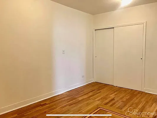 Rented by City Connections Realty | media 4