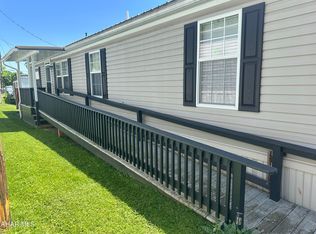 220 Bud Cir, Altoona, PA 16602