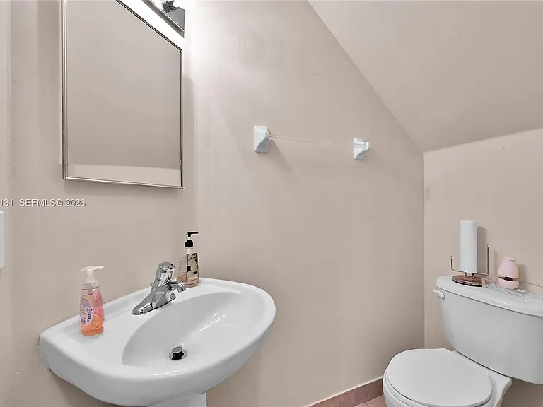 6767 Duval Ave — Photo 12