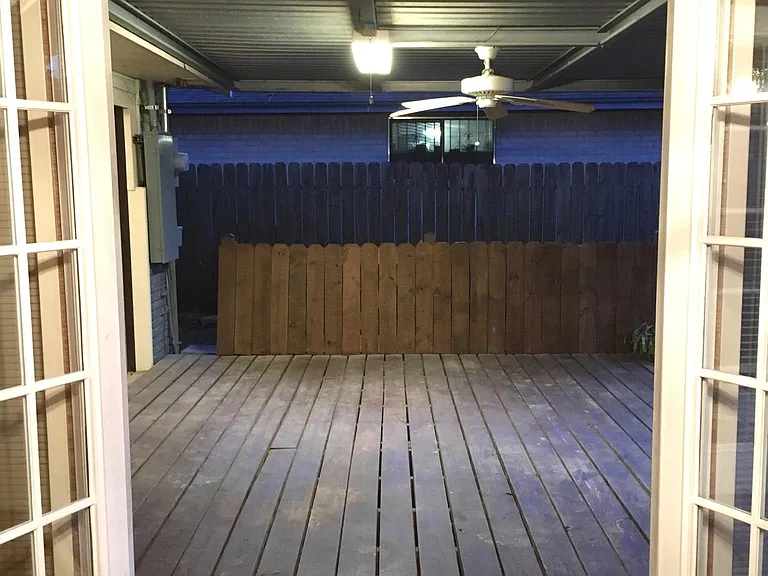 10606 Emnora Ln — Photo 9
