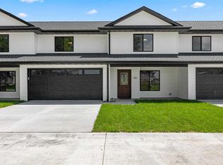 101 Alliance Dr, Tipton, IA 52772