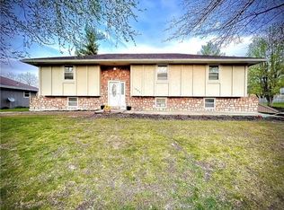 1005 Richmond St, Plattsburg, MO 64477