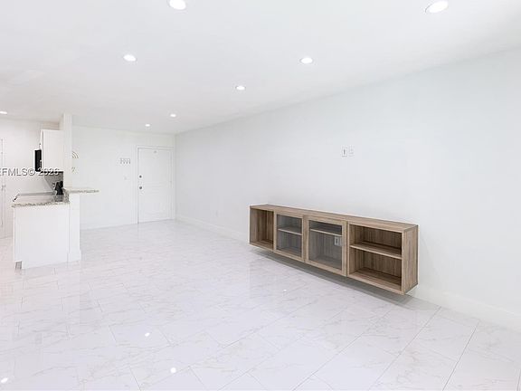2nd image of 15888 SW 95th Ave APT 218