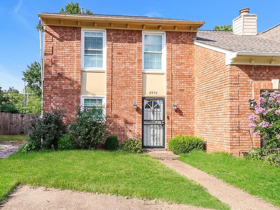 1st image of 2976 Huntington Trail Dr