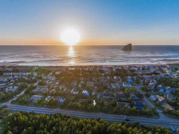LOT 13 Cape Kiwanda Dr, Pacific City, OR 97135