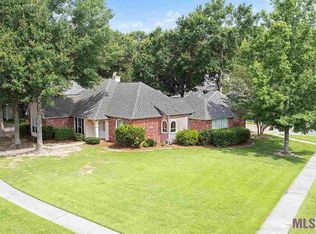 16187 Berryhill Dr, Baton Rouge, LA 70817