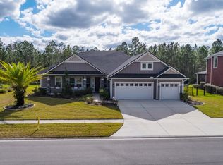 568 Brambly Vine Dr, Saint Johns, FL 32259