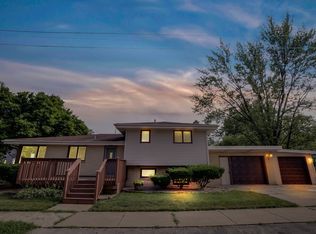 17902 Lorenz Ave, Lansing, IL 60438