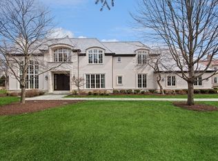2 York Lake Ct, Oak Brook, IL 60523