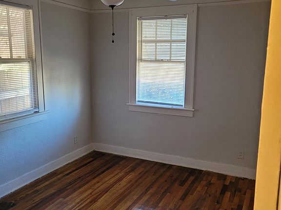 2nd image of 3514 Admiral Dr