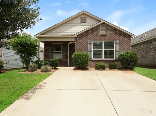 16405 Waterbury Ln, Moundville, AL 35474