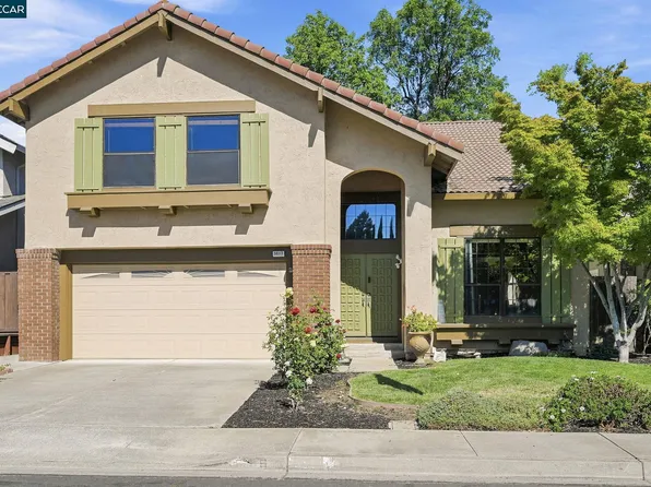 5017 Murchio Dr, Concord, CA 94521