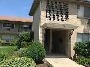 715 Busse Hwy APT A7, Park Ridge, IL 60068
