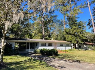 3712 SW 19th St, Gainesville, FL 32608