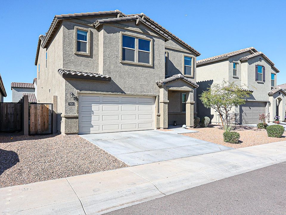 Santolina Community