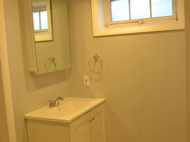 1407 Gordon Dr — Photo 10