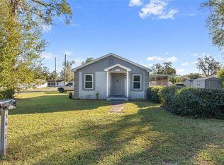 5612 18th St, Zephyrhills, FL 33542